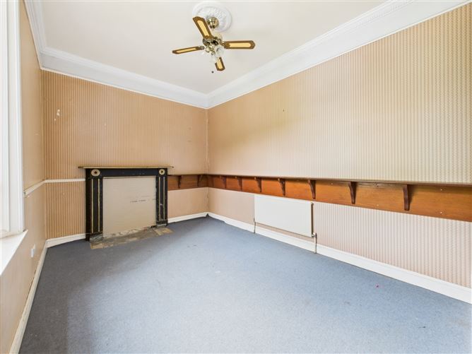 2 Sweetbriar Park, Tramore, Co. Waterford