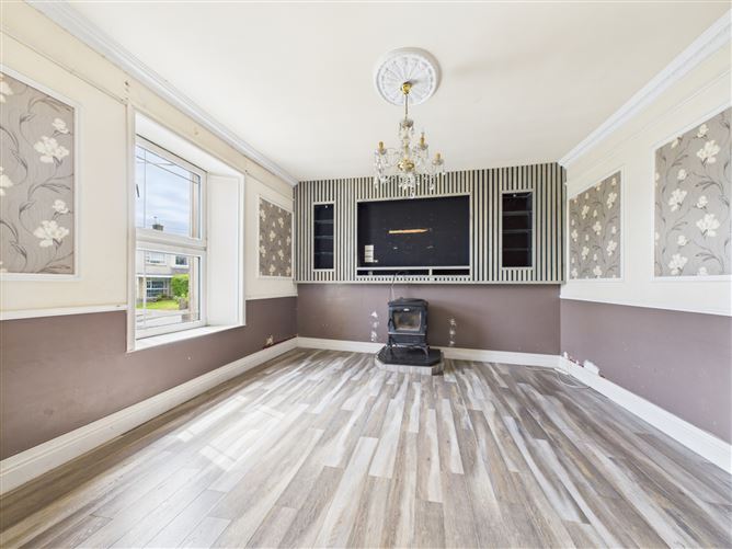 2 Sweetbriar Park, Tramore, Co. Waterford