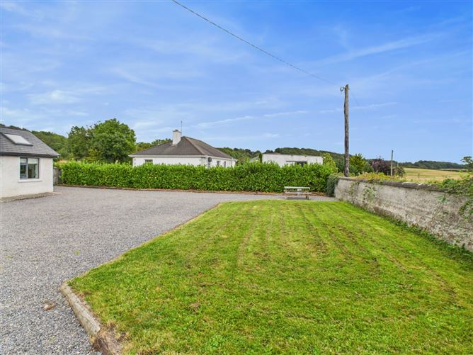 Stone Wall Cottage, Newtown, Kilbeggan, Co. Westmeath