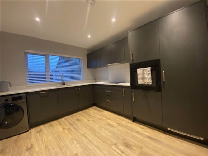 3 Woodview Terrace, Main Street, Stranorlar, County Donegal