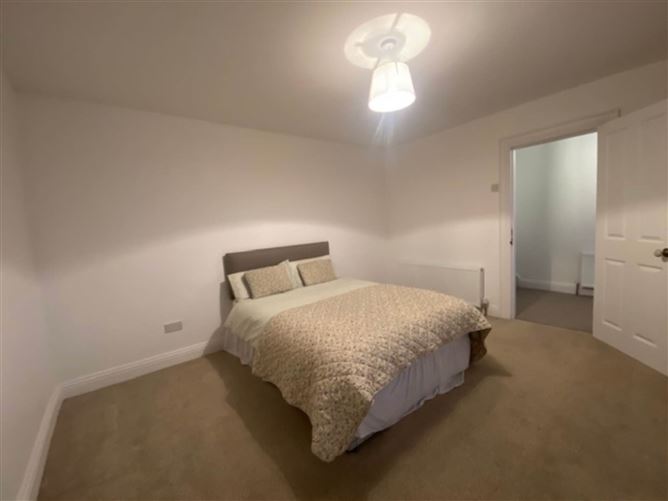 3 Woodview Terrace, Main Street, Stranorlar, County Donegal