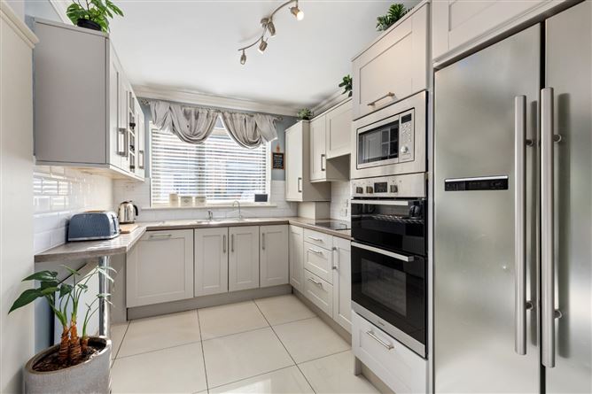 13 Elder Heath Dale, Kiltipper, Duiblin 24