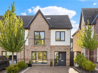 13 Elder Heath Dale, Kiltipper, Dublin 24