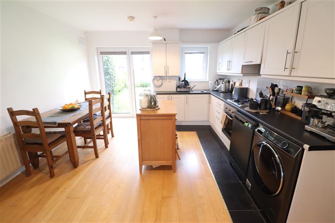 34 Cul na Greine , Shannon, Clare