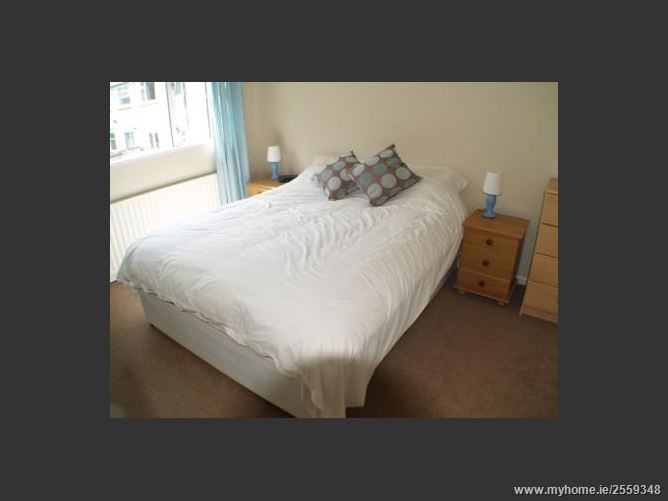 24 Woodview Heights, Lucan,  Dublin West