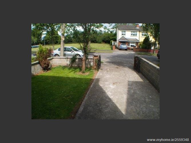 24 Woodview Heights, Lucan,  Dublin West