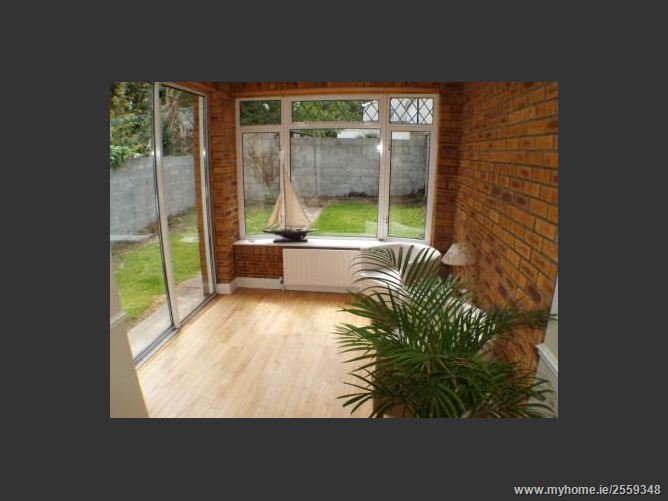 24 Woodview Heights, Lucan,  Dublin West