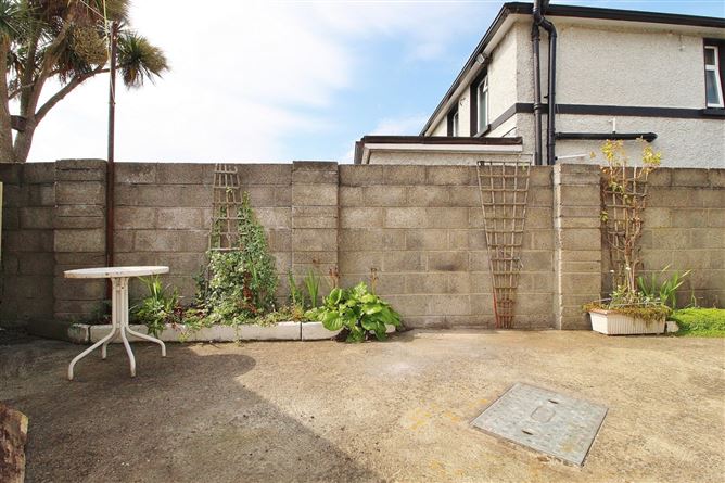 14 Oak Road, Donnycarney, Dublin 9