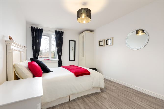 128 Bracken Hill, Blackglen Road, Sandyford, Dublin 18