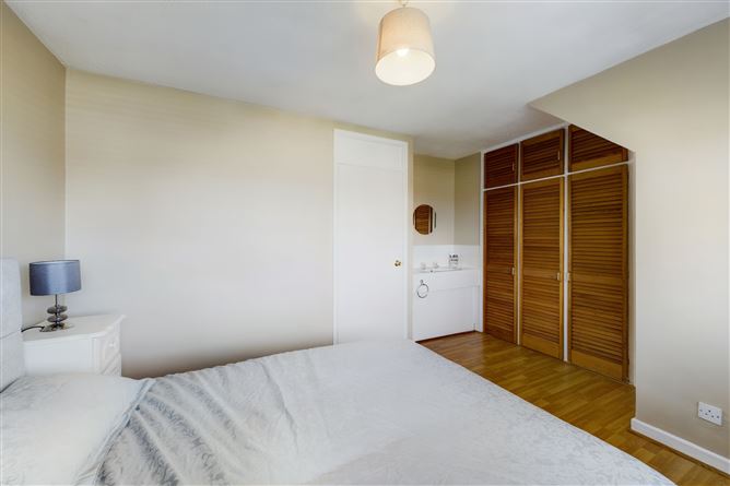 25 Oak Road, Viewmount, Waterford City, Waterford