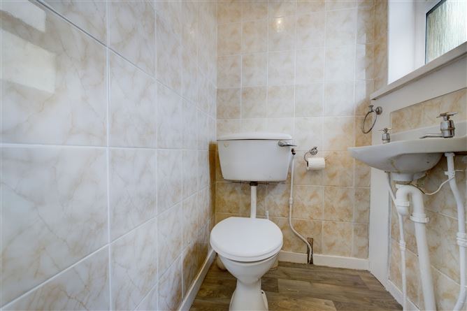 25 Oak Road, Viewmount, Waterford City, Waterford
