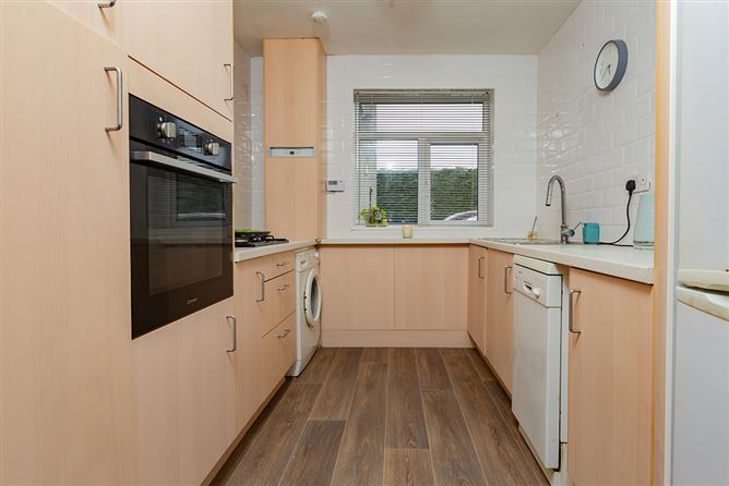 7 Wellington Court , Perrystown,   Dublin 12