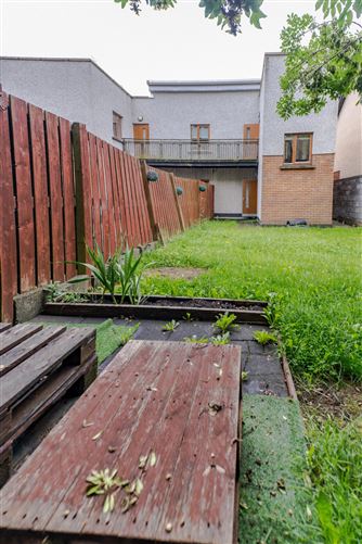 4 The Paddocks Grove , Adamstown , Lucan, Dublin