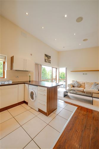 4 The Paddocks Grove , Adamstown , Lucan, Dublin