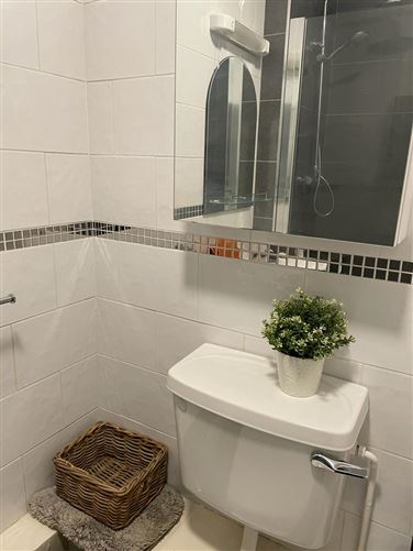 Apartment 2, Windmill Lane Apartments, Grand Canal Dk, Dublin 2