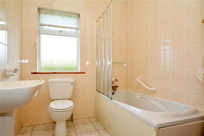 Gleann Carraige, Portacarron, Oughterard, Galway