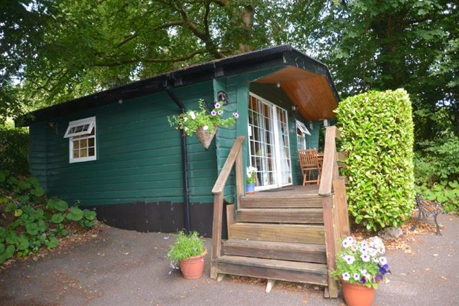 Private, Lake Road, Co. Cork