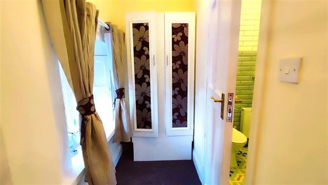 Private, Lake Road, Co. Cork