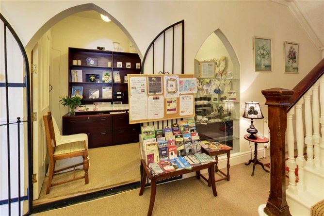 Private, Lake Road, Co. Cork