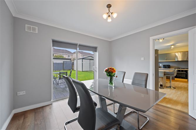 10 Upper Clevedon, Carrigaline, Cork