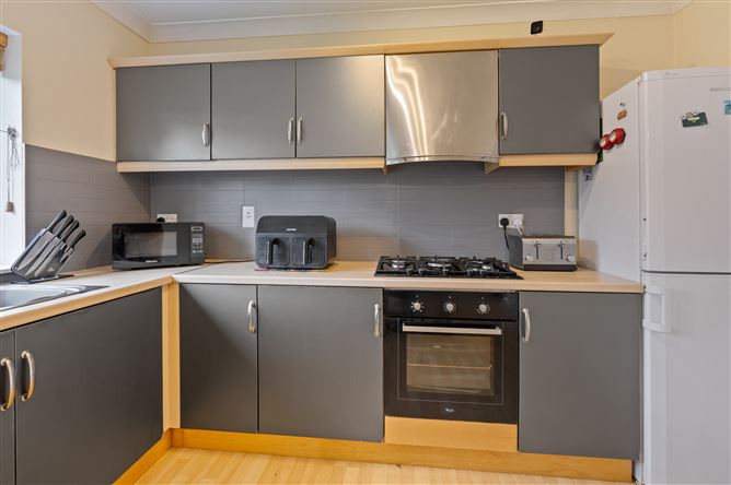 10 Upper Clevedon, Carrigaline, Cork
