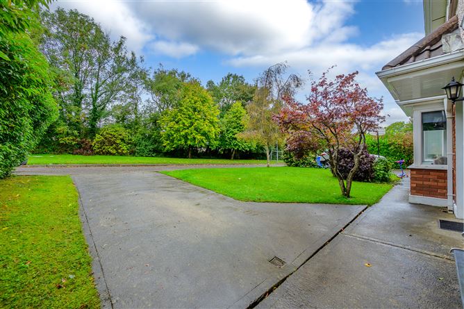 10 Upper Clevedon, Carrigaline, Cork