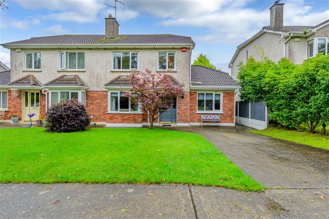 10 Upper Clevedon, Carrigaline, Cork