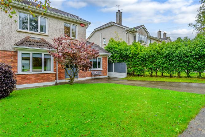 10 Upper Clevedon, Carrigaline, Cork