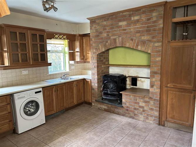 Castle Avenue, Derrin, Borris In Ossory, Laois