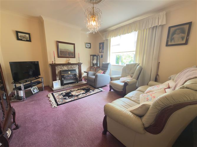 15 Dr Mannix Road, Salthill, Galway City