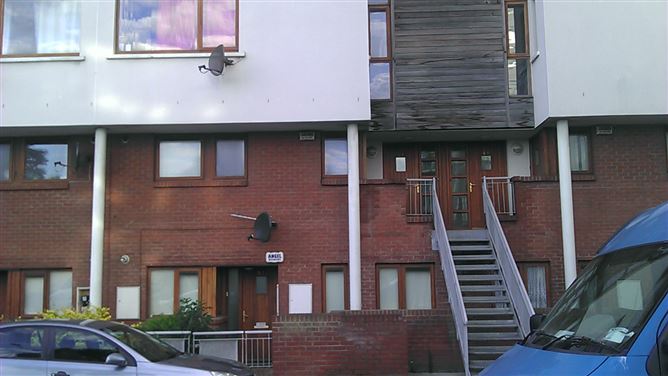 Main image for 38 Gateway View, Ballymun, Dublin 11