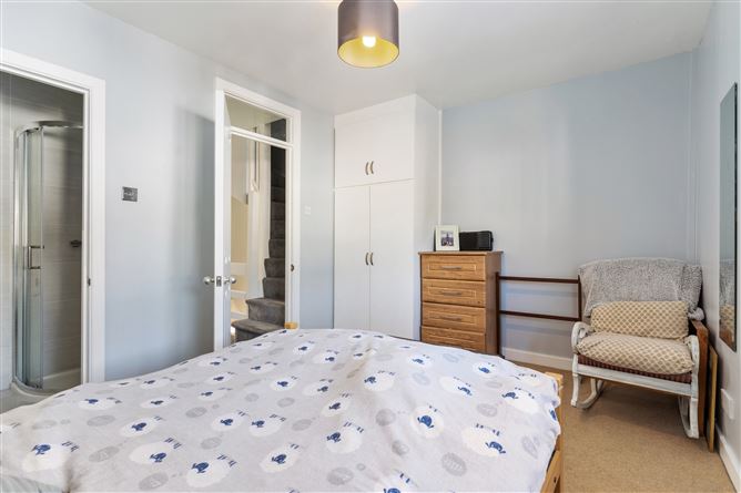 39 Adelaide, Sandymount, Dublin 4