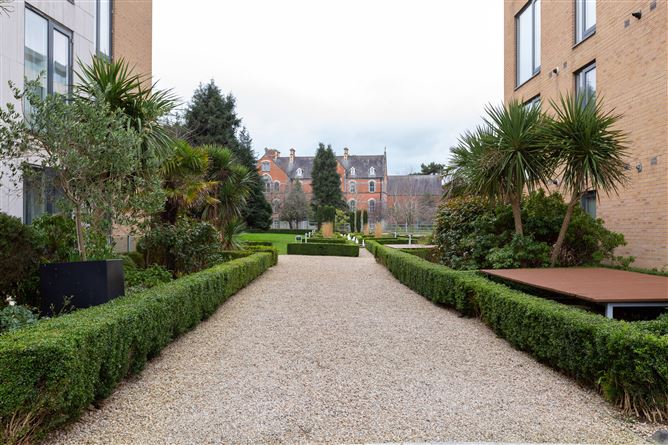51 Bloomfield Park, Donnybrook, Dublin 4