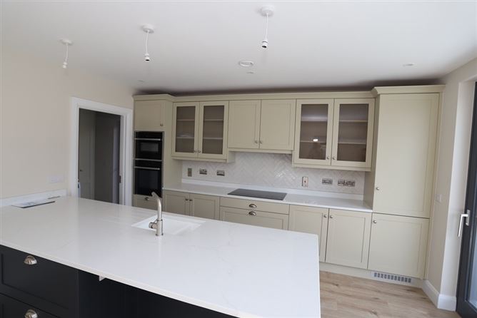 2 Rinn Na Mara, Kinvara, Co. Galway