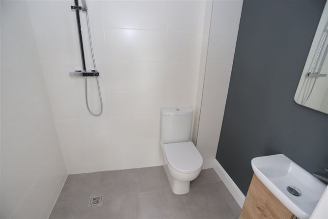 2 Rinn Na Mara, Kinvara, Co. Galway