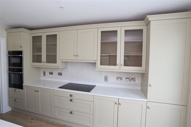 2 Rinn Na Mara, Kinvara, Co. Galway