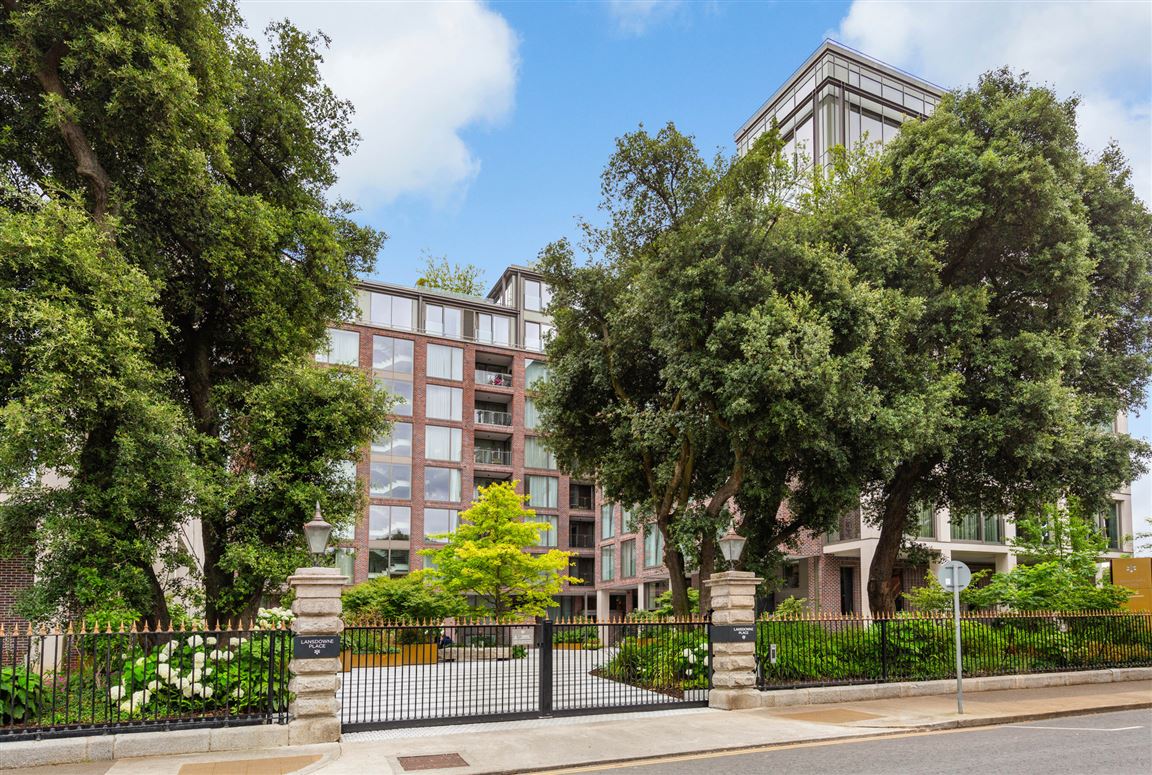 28 The Hutchins, Lansdowne Place, Ballsbridge, Dublin 4