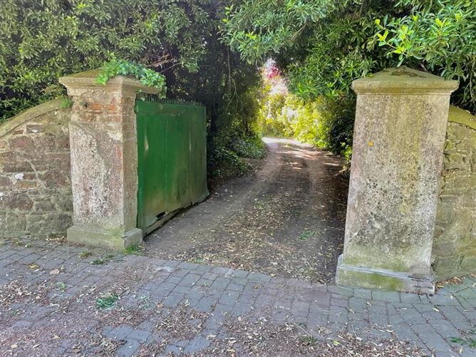 Bushfield, West Street, Lismore, Waterford
