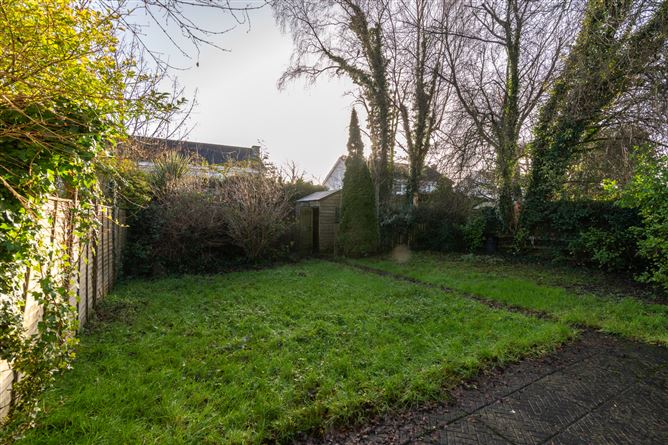 48 Mayfield Grove, Athlone, Co. Westmeath