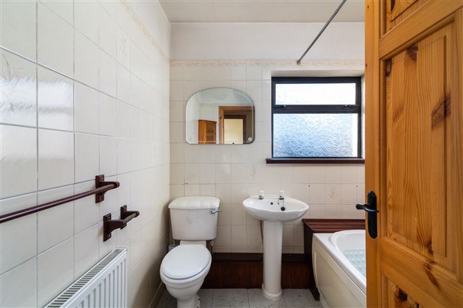 48 Mayfield Grove, Athlone, Co. Westmeath