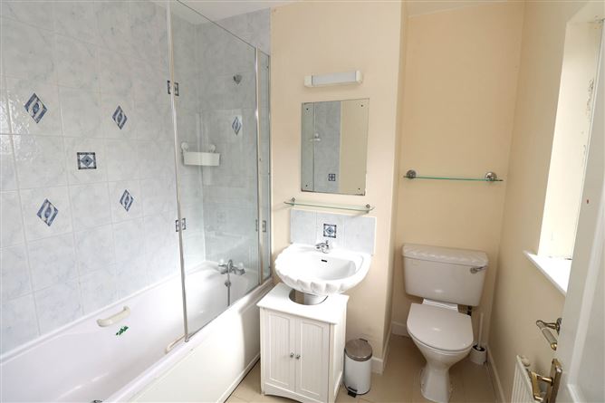 77 Morell Drive, Naas, Kildare