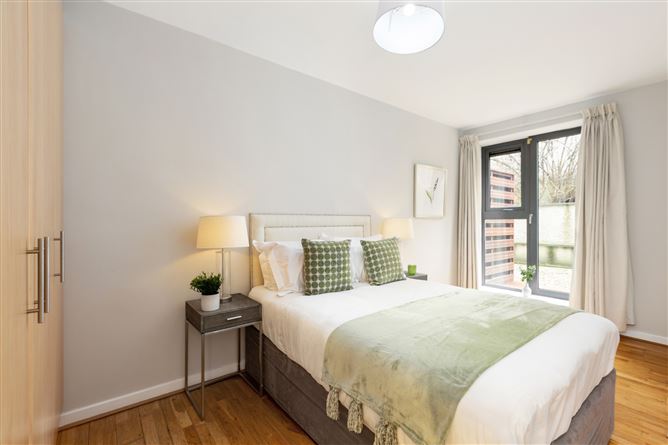 3 Marina View, Clarence Street, DunLaoghaire, Co. Dublin