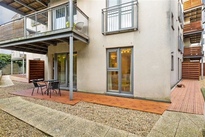 3 Marina View, Clarence Street, DunLaoghaire, Co. Dublin