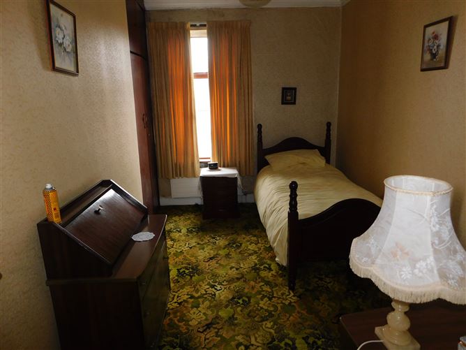 Piermount, 6 Glenview Place, New Road, Dillons Cross, Cork., City Centre Nth, Cork