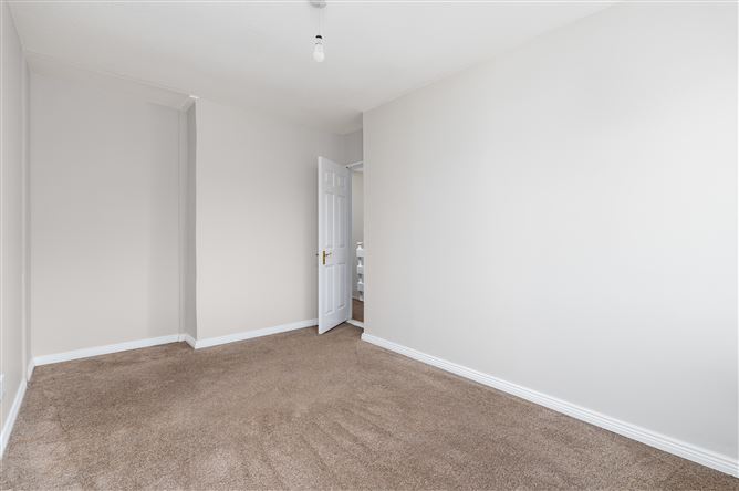 19 Cherrywood Drive, Clondalkin, Dublin 22