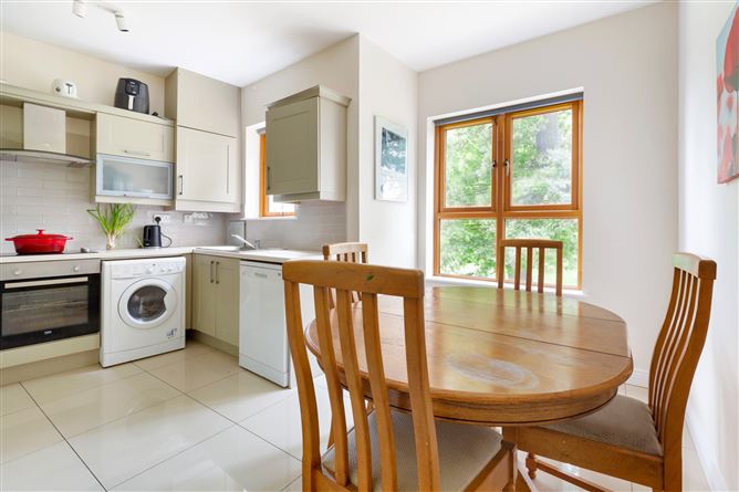 21 Summerseat Green, Clonee, Co. Meath