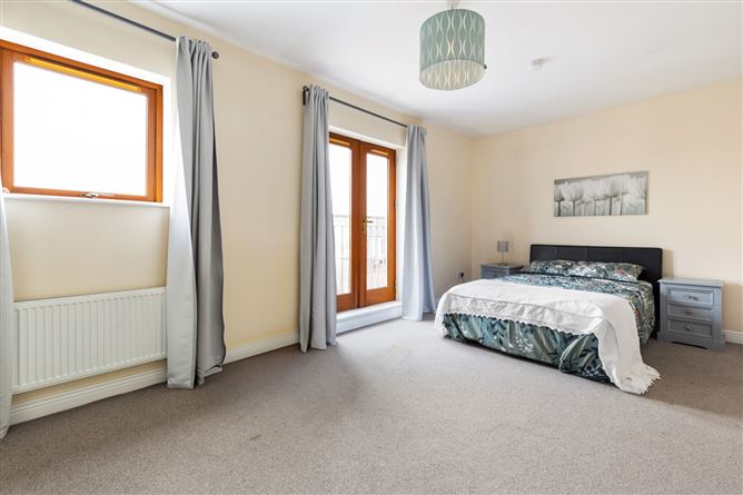 21 Summerseat Green, Clonee, Co. Meath