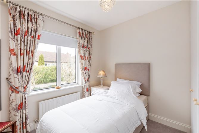 3 Chesterfield Avenue, Castleknock, Dublin 15