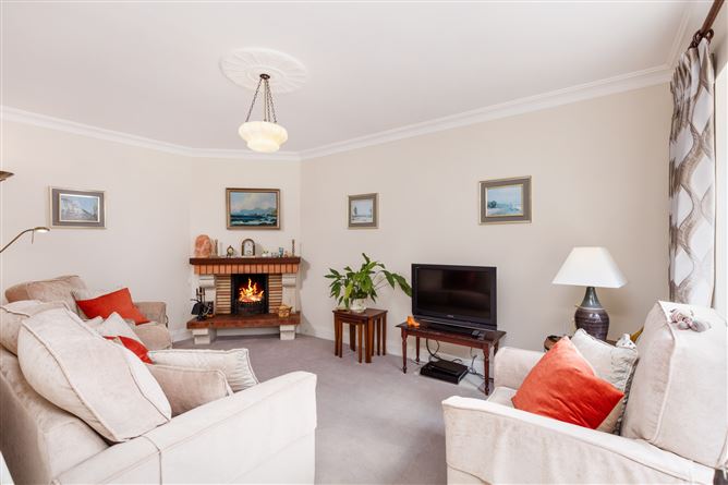 3 Chesterfield Avenue, Castleknock, Dublin 15