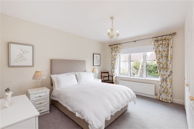 3 Chesterfield Avenue, Castleknock, Dublin 15